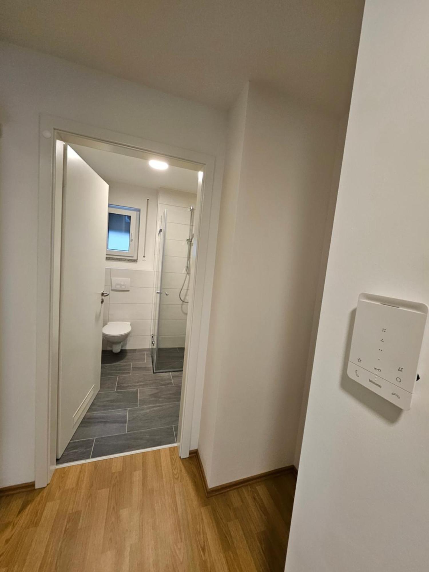 Modern Apartment Self Check In Núremberg Exterior foto
